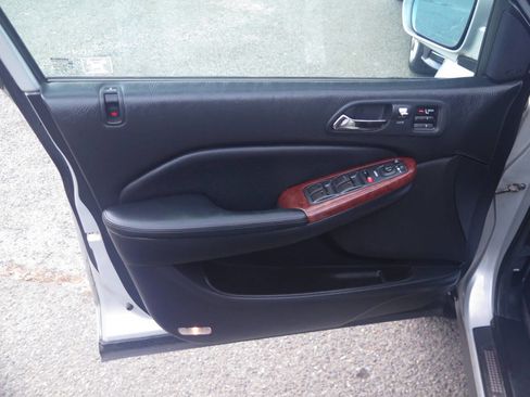 Used 2004 Acura MDX Touring image 26