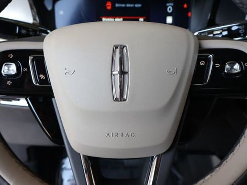 Used 2024 Lincoln Corsair FWD w/ Equipment Group 101A image 22