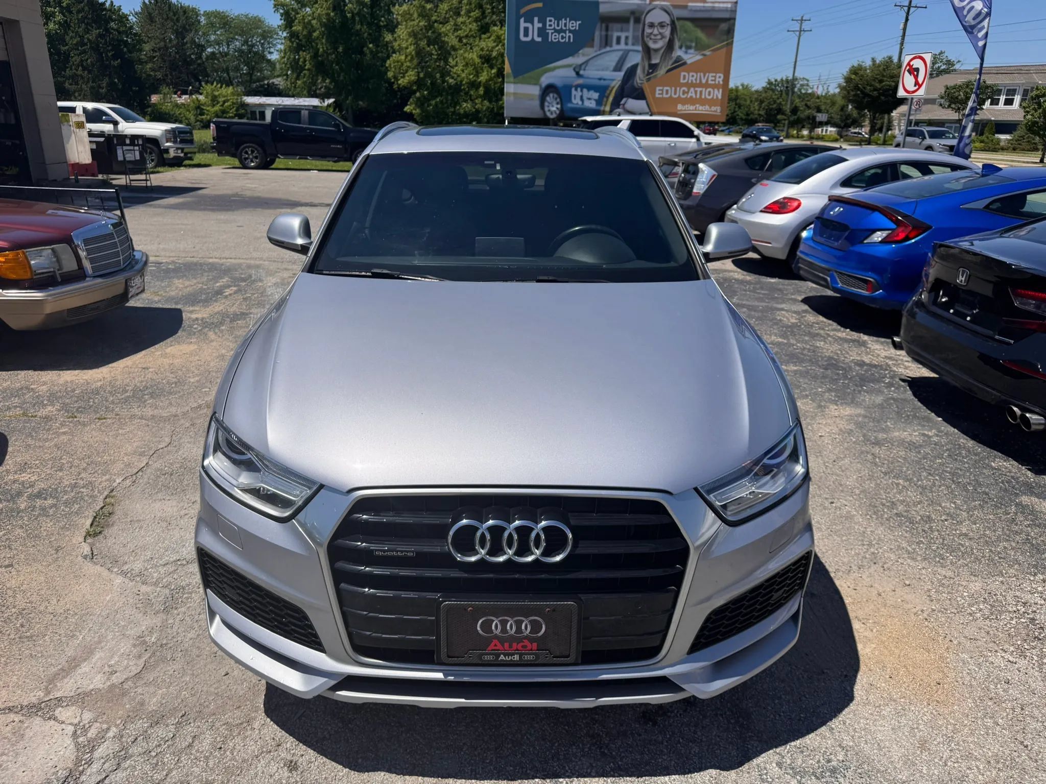 Used 2018 Audi Q3 2.0T Premium AWD/4WD image 12