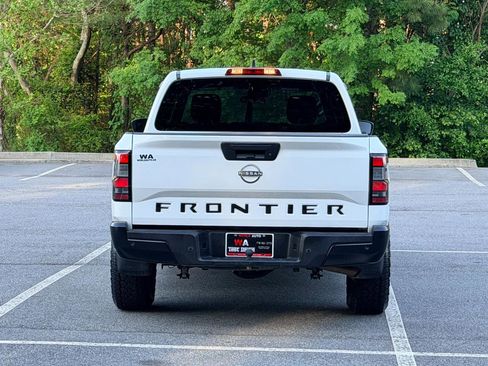 Used 2022 Nissan Frontier S w/ Technology Package image 5