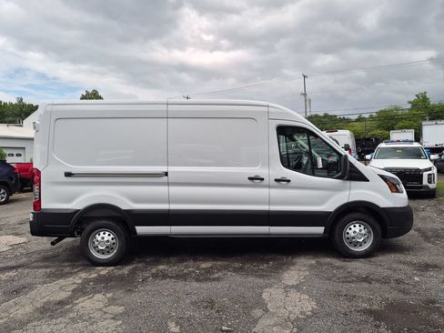 New 2026 Ford Transit 250 148 Medium Roof Extended AWD w/ Load Area Protection Package image 4