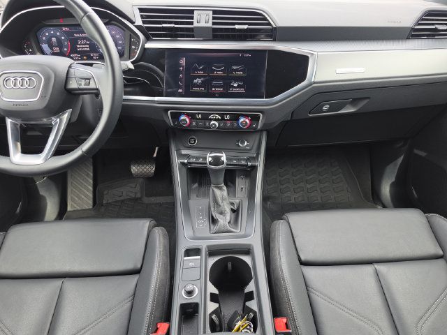 Used 2021 Audi Q3 2.0T Premium Plus w/ Premium Plus Package AWD/4WD image 26