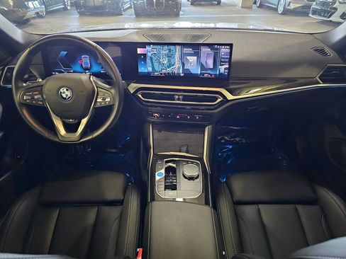 Used 2023 BMW i4 eDrive35 w/ Premium Package RWD image 10