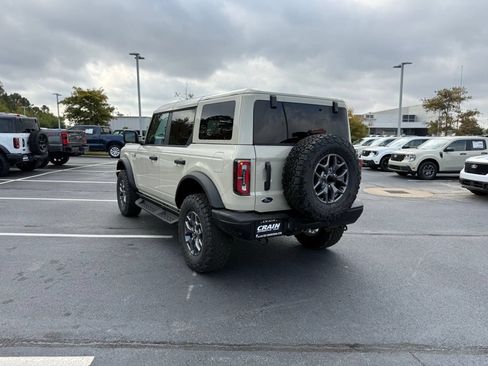 New 2025 Ford Bronco Badlands AWD/4WD image 5