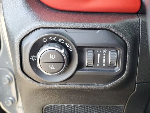 Used 2020 Jeep Gladiator Rubicon w/ Trailer Tow Package image 23