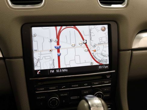 Used 2013 Porsche Boxster S image 38