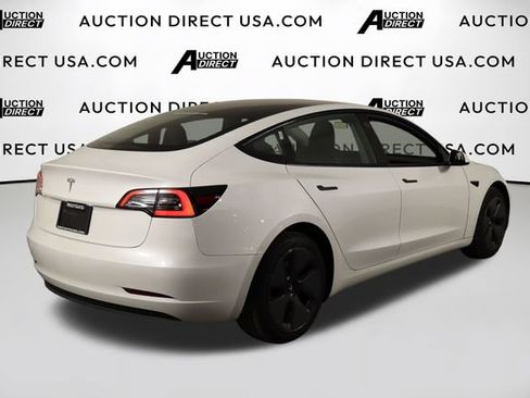 Used 2023 Tesla Model 3 Standard Range RWD image 29