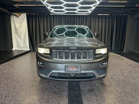 Used 2015 Jeep Grand Cherokee Summit w/ Platinum Series Group image 2
