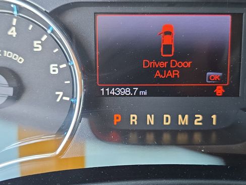 Used 2013 Ford F150 Lariat w/ Luxury Equipment Group image 26