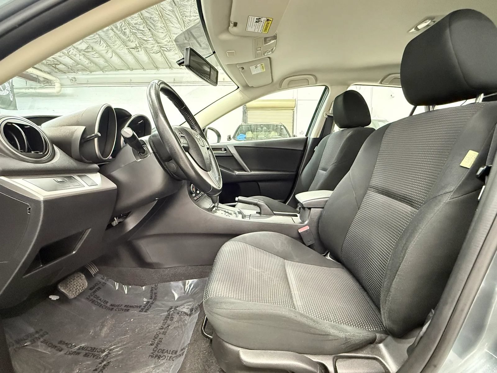 Used 2013 MAZDA MAZDA3 i Touring FWD image 22