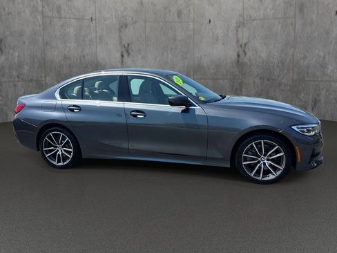 Used 2020 BMW 330i xDrive Sedan w/ Premium Package AWD/4WD image 6