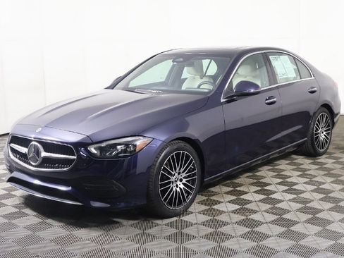 Used 2023 Mercedes-Benz C 300 4MATIC Sedan image 7