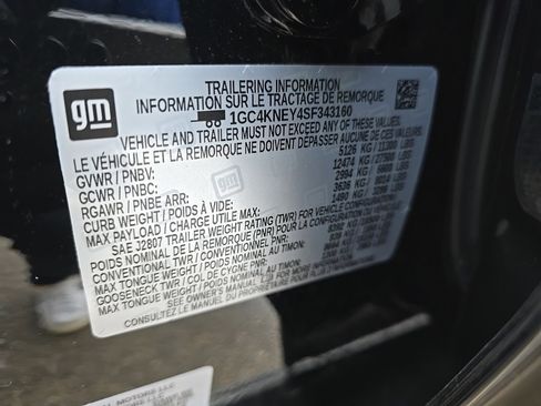 Used 2025 Chevrolet Silverado 2500 LT image 10