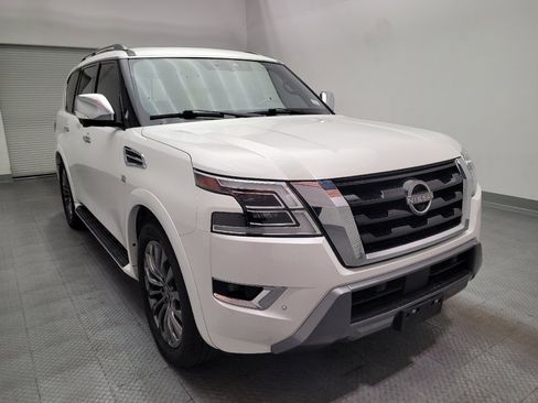 Used 2021 Nissan Armada Platinum w/ Captain's Chairs Package RWD image 14