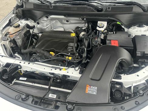 Used 2024 Buick Envista Sport Touring w/ Convenience I Package image 28