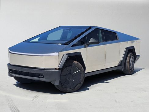 Used 2026 Tesla Cybertruck 2WD Crew Cab image 1