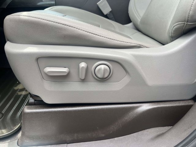 Used 2021 Chevrolet Silverado 1500 LTZ w/ LTZ Convenience Package II AWD/4WD image 21