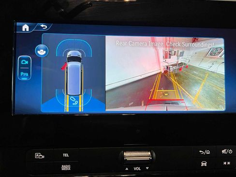 Used 2025 Mercedes-Benz Sprinter 2500 image 31