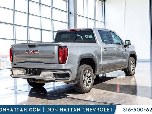 Used 2025 GMC Sierra 1500 SLT AWD/4WD image 23
