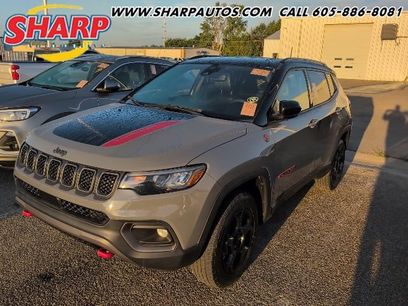 Used 2023 Jeep Compass Trailhawk w/ Trailhawk Convenience Group