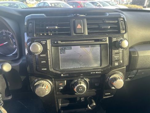 Used 2019 Toyota 4Runner TRD Off-Road Premium AWD/4WD image 23