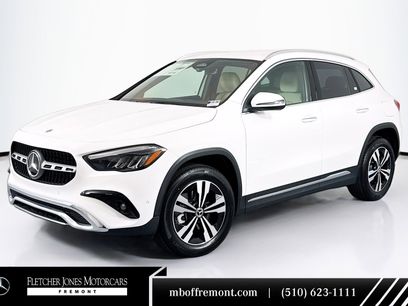 New 2025 Mercedes-Benz GLA 250