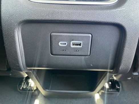 Used 2024 Chevrolet Blazer LT w/ Convenience Package FWD image 27