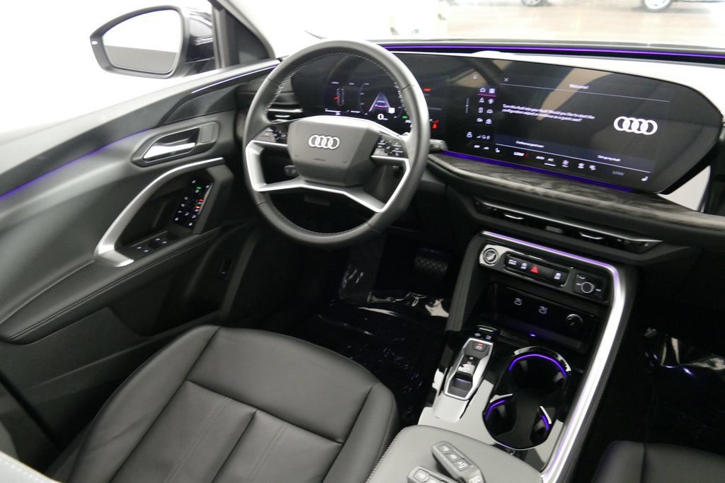 Certified 2025 Audi Q5 Premium w/ Convenience Package AWD/4WD image 25