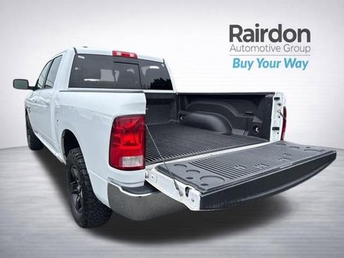 Used 2019 RAM 1500 Classic SLT AWD/4WD image 14