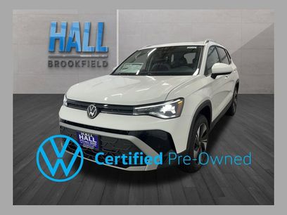 Certified 2025 Volkswagen Taos SE w/ Panoramic Sunroof Package