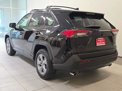 Certified 2025 Toyota RAV4 XLE w/ Convenience Package AWD/4WD image 4