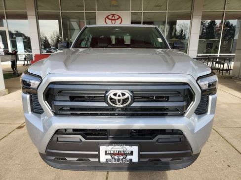 Certified 2026 Toyota Tacoma SR AWD/4WD image 4
