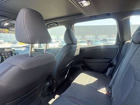 Certified 2025 Subaru Forester Premium AWD/4WD image 26