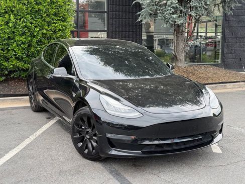 Used 2019 Tesla Model 3 Mid Range RWD image 8