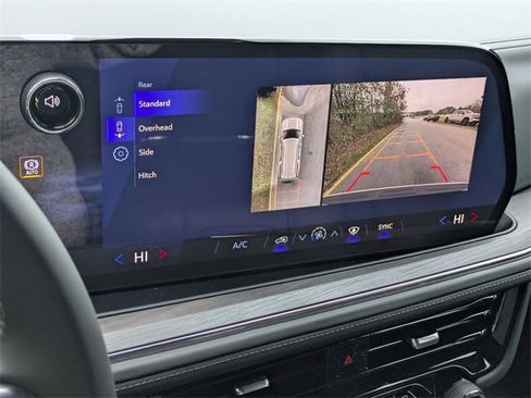 New 2026 Chevrolet Suburban LS image 18