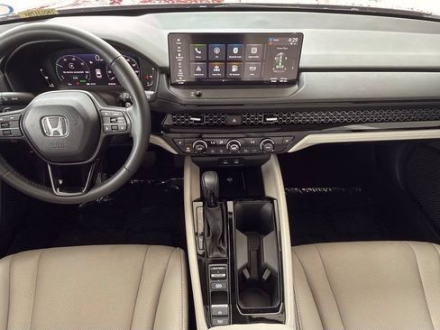 Used 2026 Honda Accord EX-L image 21