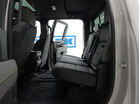 New 2026 Chevrolet Silverado 2500 ZR2 w/ LPO, Dark Essentials Package image 32