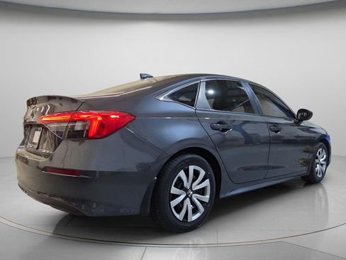 Used 2023 Honda Civic LX image 7