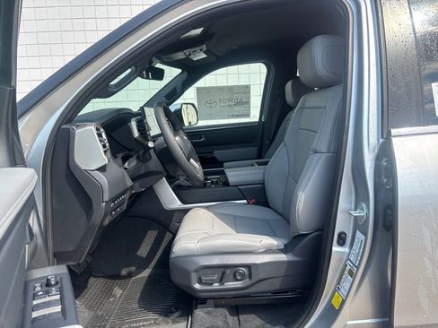 New 2026 Toyota Tundra Limited image 4