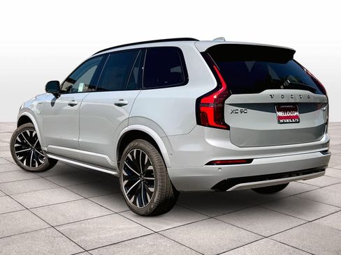 New 2026 Volvo XC90 T8 Ultra AWD/4WD image 3