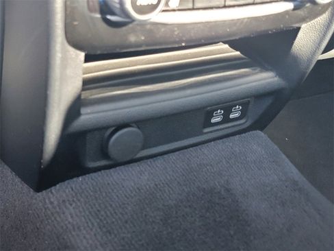 Used 2020 BMW M5 image 17