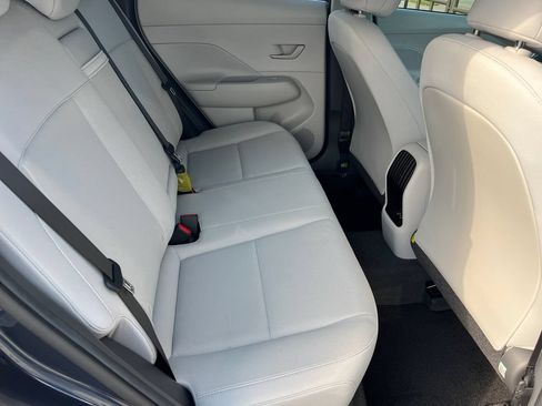 Used 2024 Hyundai Kona SE FWD image 10