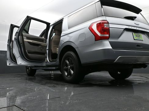 Used 2020 Ford Expedition Max XLT w/ FX4 Off-Road Package image 40