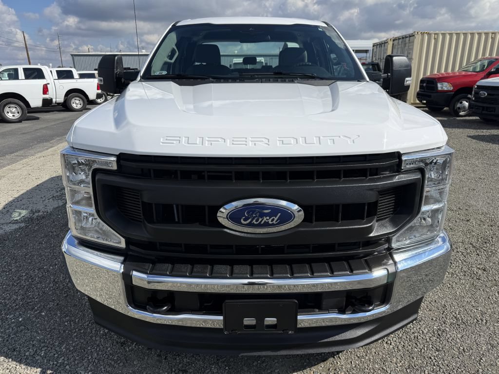 Used 2020 Ford F250 XL w/ Power Equipment Group AWD/4WD image 3