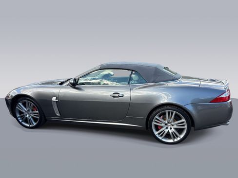 Used 2009 Jaguar XKR R RWD image 5