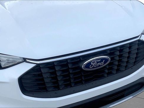 Certified 2025 Ford Escape Active FWD image 30