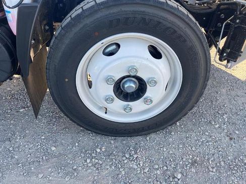 New 2024 Chevrolet Low Cab Forward image 26