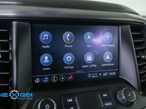 Used 2021 GMC Acadia AT4 w/ LPO, 'HIT The Road' Package AWD/4WD image 19
