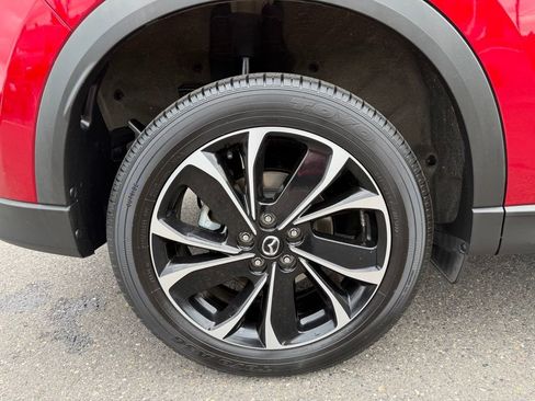Used 2023 MAZDA CX-5 AWD 2.5 S w/ Premium Package image 9