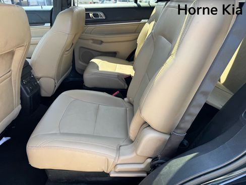 Used 2016 Ford Explorer Limited w/ Equipment Group 301A AWD/4WD image 13